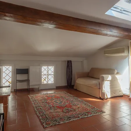 Florence- Tegolaio Chic Apartment *