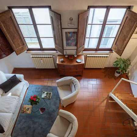 Florence- Tegolaio Chic Apartment *