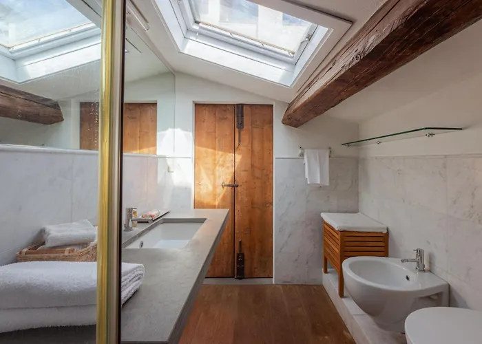 Florence- Tegolaio Chic Appartement *