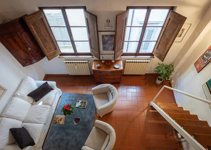 Florence- Tegolaio Chic Appartement *